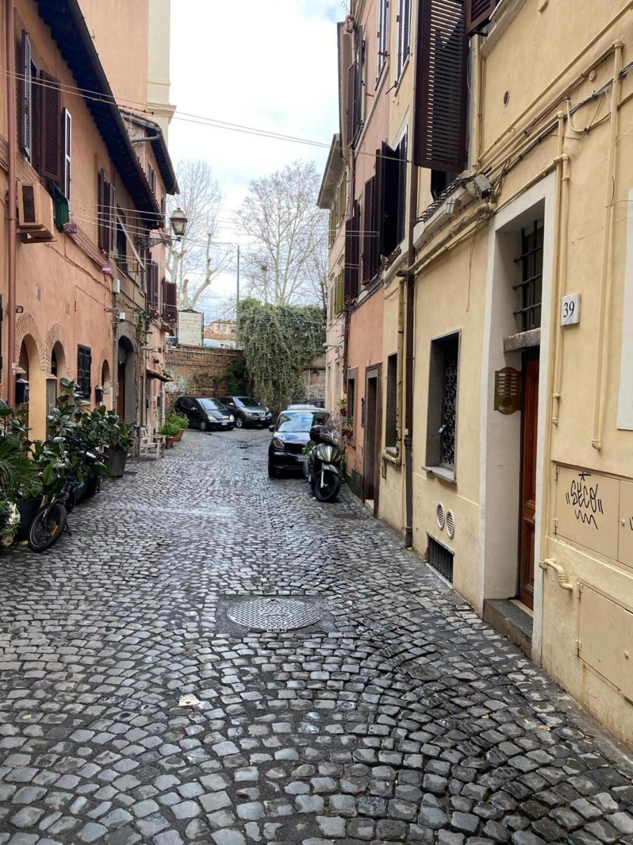 Casa Vicolo Moroni - Trastevere Рим Екстериор снимка