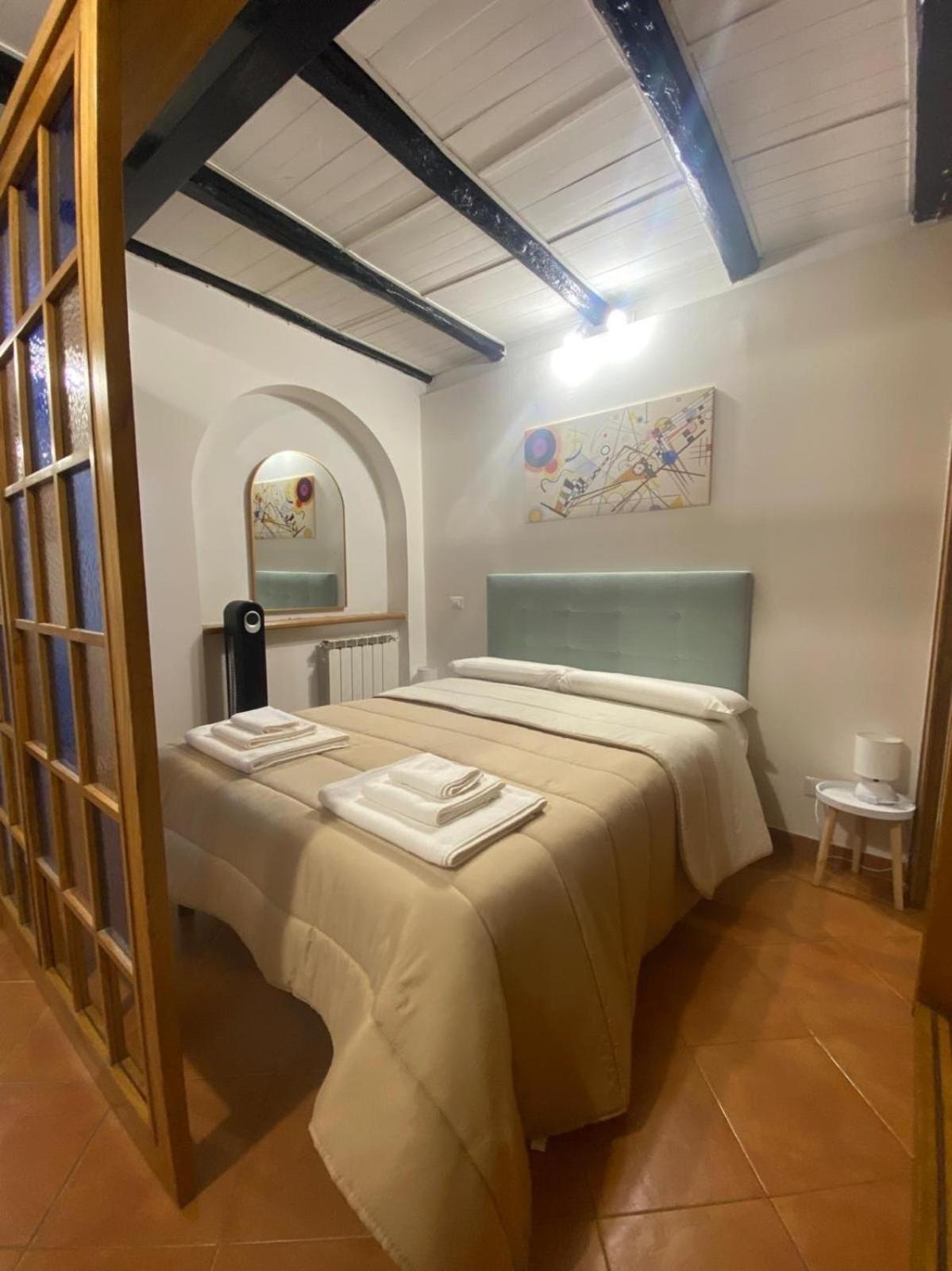 Casa Vicolo Moroni - Trastevere Рим Екстериор снимка