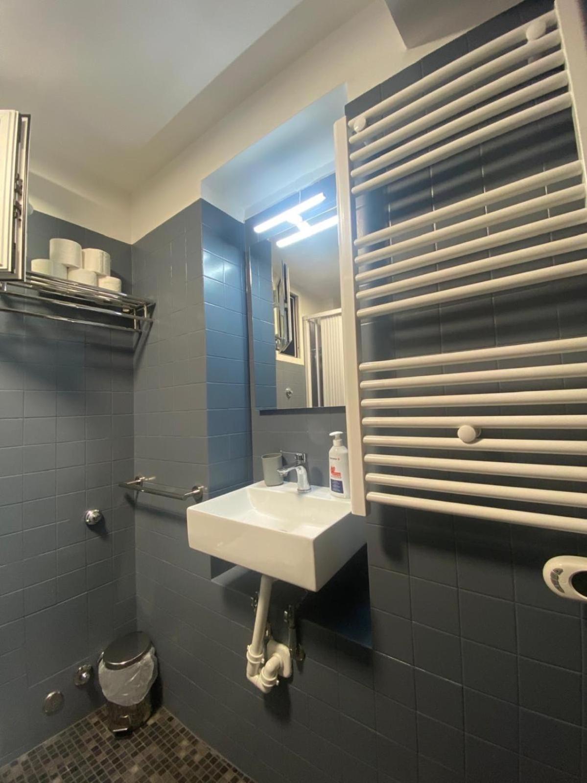 Casa Vicolo Moroni - Trastevere Рим Екстериор снимка