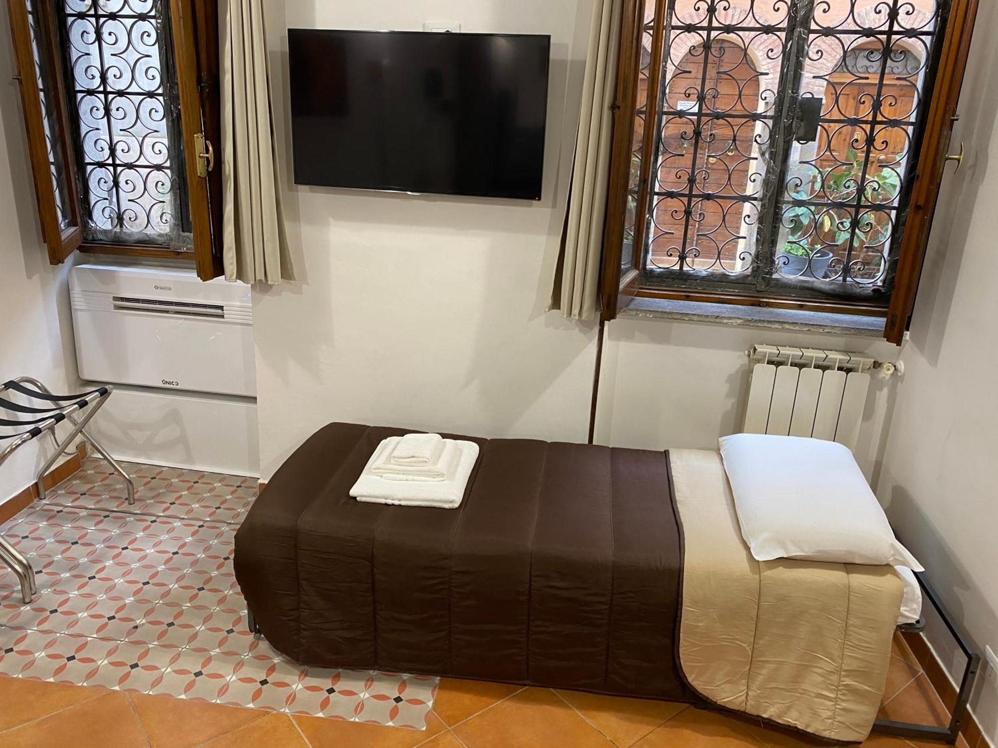 Casa Vicolo Moroni - Trastevere Рим Екстериор снимка